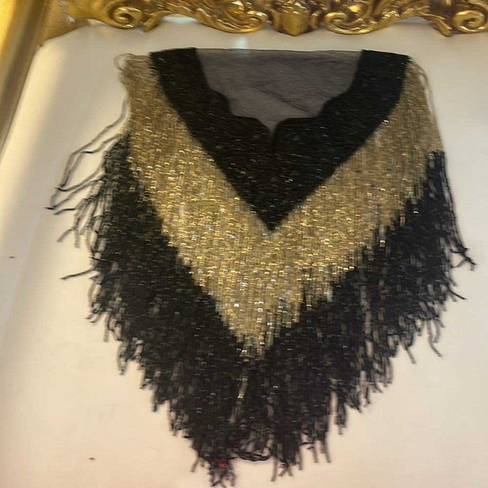 African Collier - Picture 4 of 4